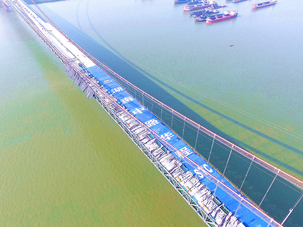 杭瑞高速洞庭湖大橋